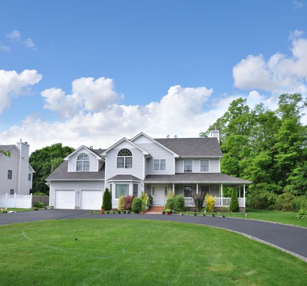 Asphalt Driveway Sealcoating in Niceville