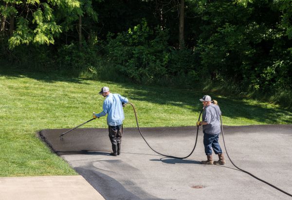 Driveway Coating Service in Niceville