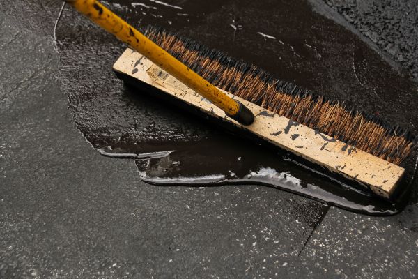 Commercial Asphalt Sealing in Niceville